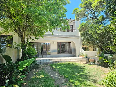 3 Bedroom Townhouse To Rent in East London - img