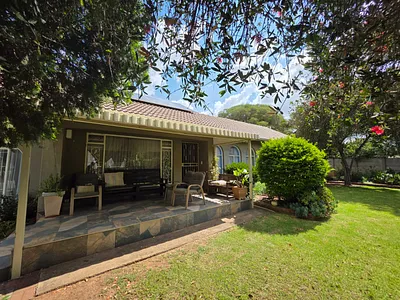 5 Bedroom House To Rent in Boksburg - aQrI.webp