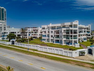 2 Bedroom Apartment To Rent in Port Elizabeth - mjIy.webp