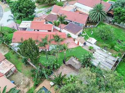 5 Bedroom House For Sale in Centurion - iXpb.webp