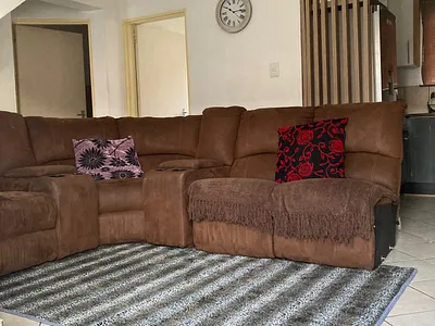 3 Bedroom Apartment For Sale in Boksburg - wLQd.webp
