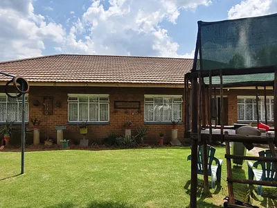 4 Bedroom House For Sale in Kriel - img