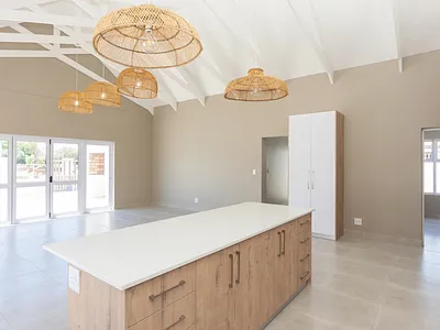 3 Bedroom House For Sale in Velddrif - img