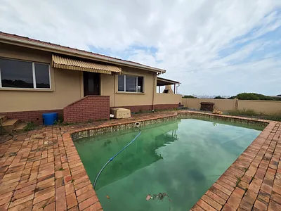 7 Bedroom House For Sale in Durban - img