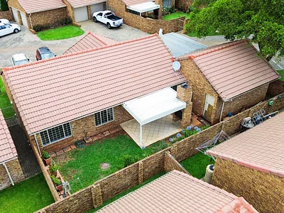 3 Bedroom Townhouse For Sale in Centurion - FzM2.webp