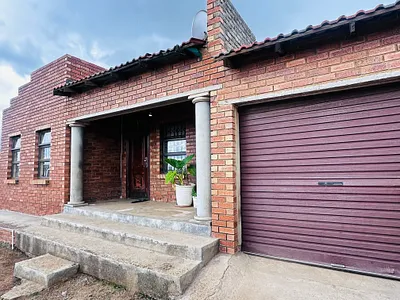 2 Bedroom House For Sale in Brakpan - DV3q.webp