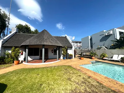 1 Bedroom Apartment For Sale in Sandton - XCoo.webp