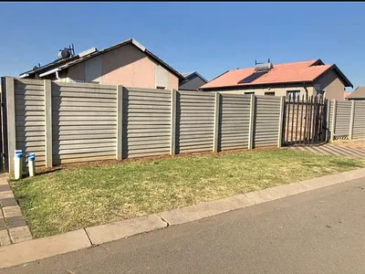 2 Bedroom House For Sale in Boksburg - tz4U.webp