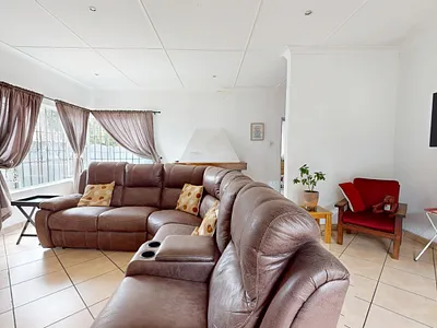 3 Bedroom House For Sale in Germiston - GfiZ.webp