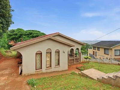 3 Bedroom House For Sale in Isipingo - img