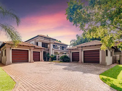 7 Bedroom House For Sale in Centurion - Lnhv.webp