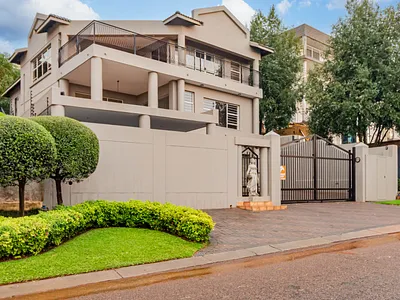 5 Bedroom House For Sale in Pretoria - J824.webp