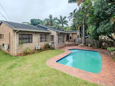 3 Bedroom House For Sale in Durban North - AYQZ.webp
