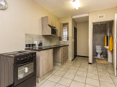 1 Bedroom Apartment To Rent in Centurion - kUkH.webp