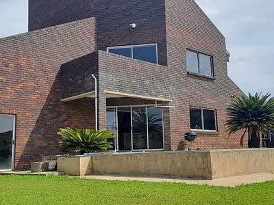 4 Bedroom House For Sale in Springs - EjCO.webp