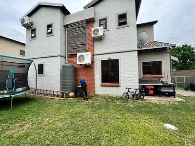 3 Bedroom Townhouse To Rent in Rustenburg - KrTY.webp