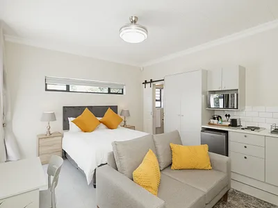 1 Bedroom Apartment To Rent in Bellville - cawJ.webp