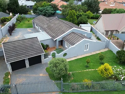 3 Bedroom House For Sale in Heidelberg - T5QT.webp