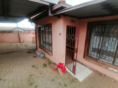 3 Bedroom House For Sale in Pretoria - KbV4.webp