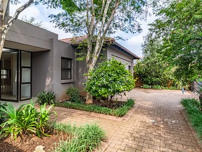 3 Bedroom House For Sale in Edenvale - P571.webp