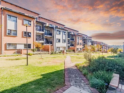 2 Bedroom Apartment For Sale in Midrand - pvgM.webp