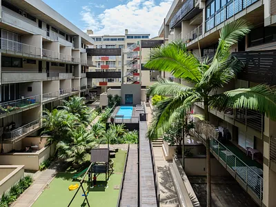 2 Bedroom Apartment For Sale in Umhlanga - 8kpD.webp