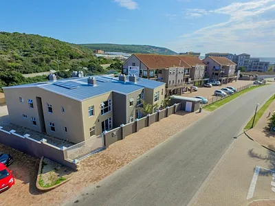 2 Bedroom Apartment To Rent in Mossel Bay - 5v39.webp