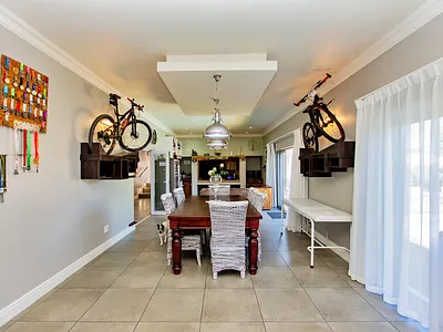 5 Bedroom House For Sale in Langebaan - rFqW.webp