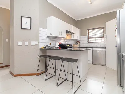 2 Bedroom Apartment For Sale in Sandton - qba1.webp