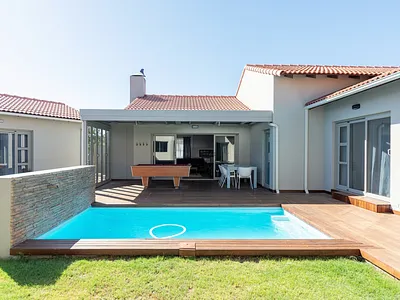 5 Bedroom House For Sale in Langebaan - v8yn.webp