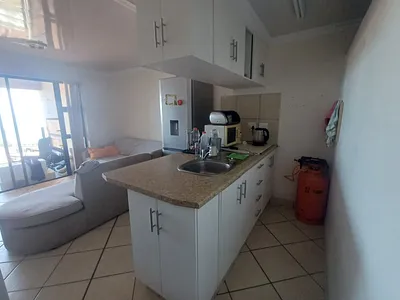 0.5 Bedroom Apartment To Rent in Mossel Bay - hKbw.webp