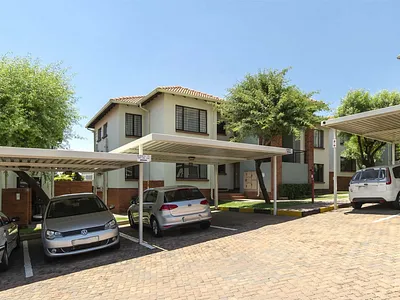 2 Bedroom Apartment For Sale in Edenvale - W2vn.webp