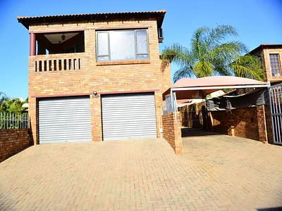 3 Bedroom Apartment For Sale in Rustenburg - MfWV.webp