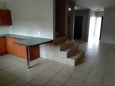 2 Bedroom Apartment For Sale in Vanderbijlpark - N7wf.webp