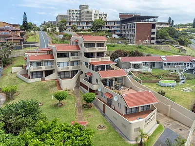 2 Bedroom Apartment For Sale in Amanzimtoti - PoUT.webp