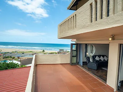 2 Bedroom Apartment For Sale in Amanzimtoti - jN4d.webp