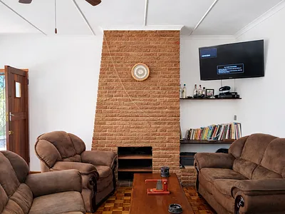 3 Bedroom House For Sale in Amanzimtoti - LDME.webp