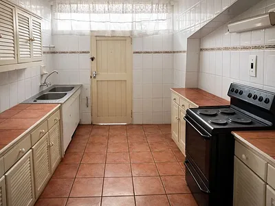 3 Bedroom Apartment For Sale in Vereeniging - img