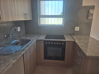 1 Bedroom Apartment To Rent in Blouberg - b4NW.webp