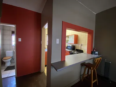 2 Bedroom Apartment For Sale in Potchefstroom - xhaF.webp