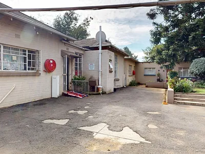 11 Bedroom House For Sale in Germiston - R54I.webp