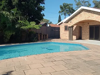 3 Bedroom House To Rent in Amanzimtoti - lOb4.webp