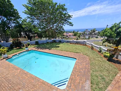 5 Bedroom House For Sale in Umhlanga - 0BcW.webp