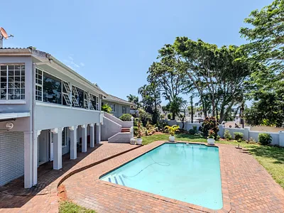 5 Bedroom House For Sale in Umhlanga - b8T8.webp
