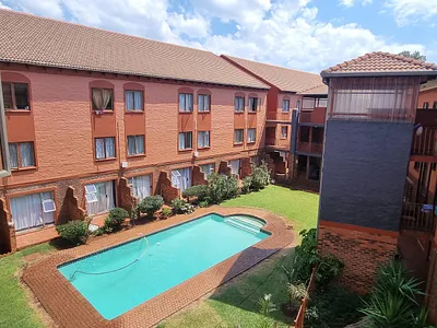2 Bedroom Apartment For Sale in Pretoria - HfSb.webp