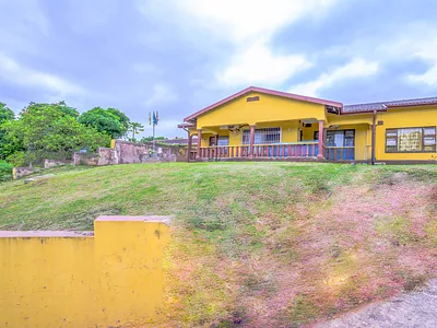 3 Bedroom House For Sale in Stanger - uyTd.webp