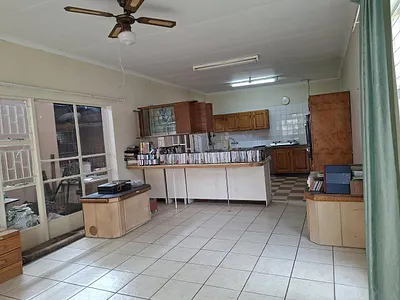 4 Bedroom House For Sale in Vanderbijlpark - 3iWn.webp