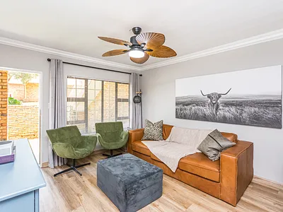 2 Bedroom Townhouse For Sale in Centurion - 4FYZ.webp