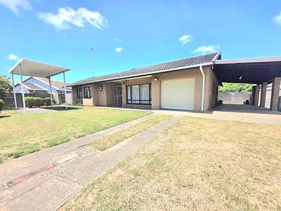 3 Bedroom House For Sale in Richards Bay - CMue.webp