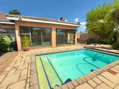 3 Bedroom House For Sale in Brakpan - MPU3.webp